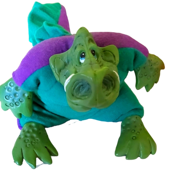 Vintage Toy Dragon 🐲 - Picture 2 of 3